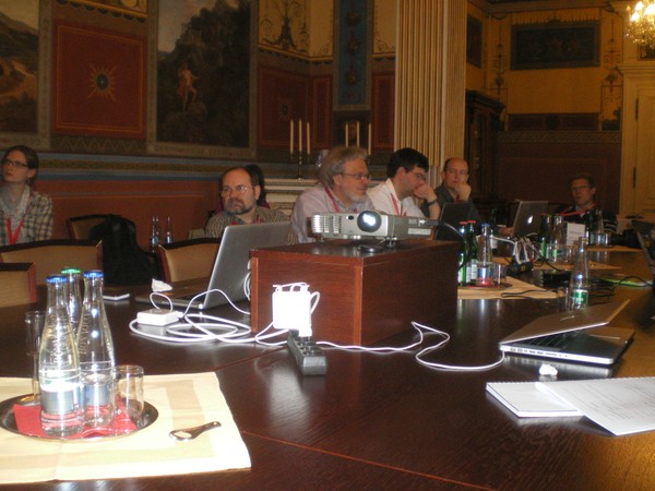 AXRO 2011 15