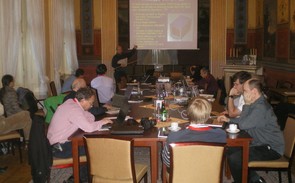 AXRO 2011 17