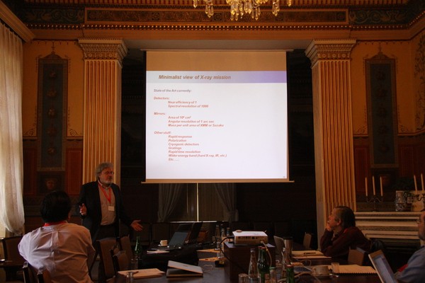 AXRO 2011 Gallery 21