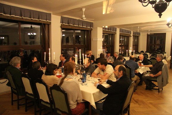 AXRO 2011 Gallery 68